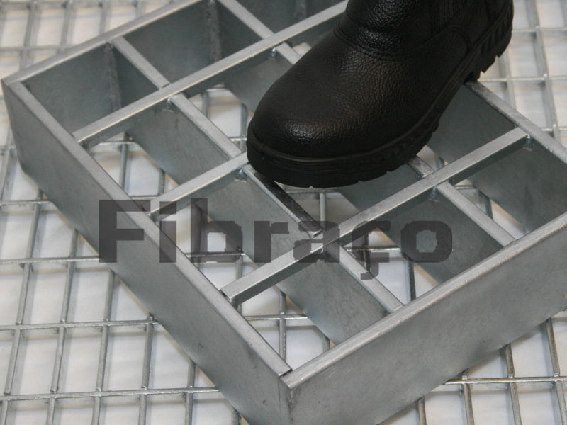 Grade de piso antiderrapante